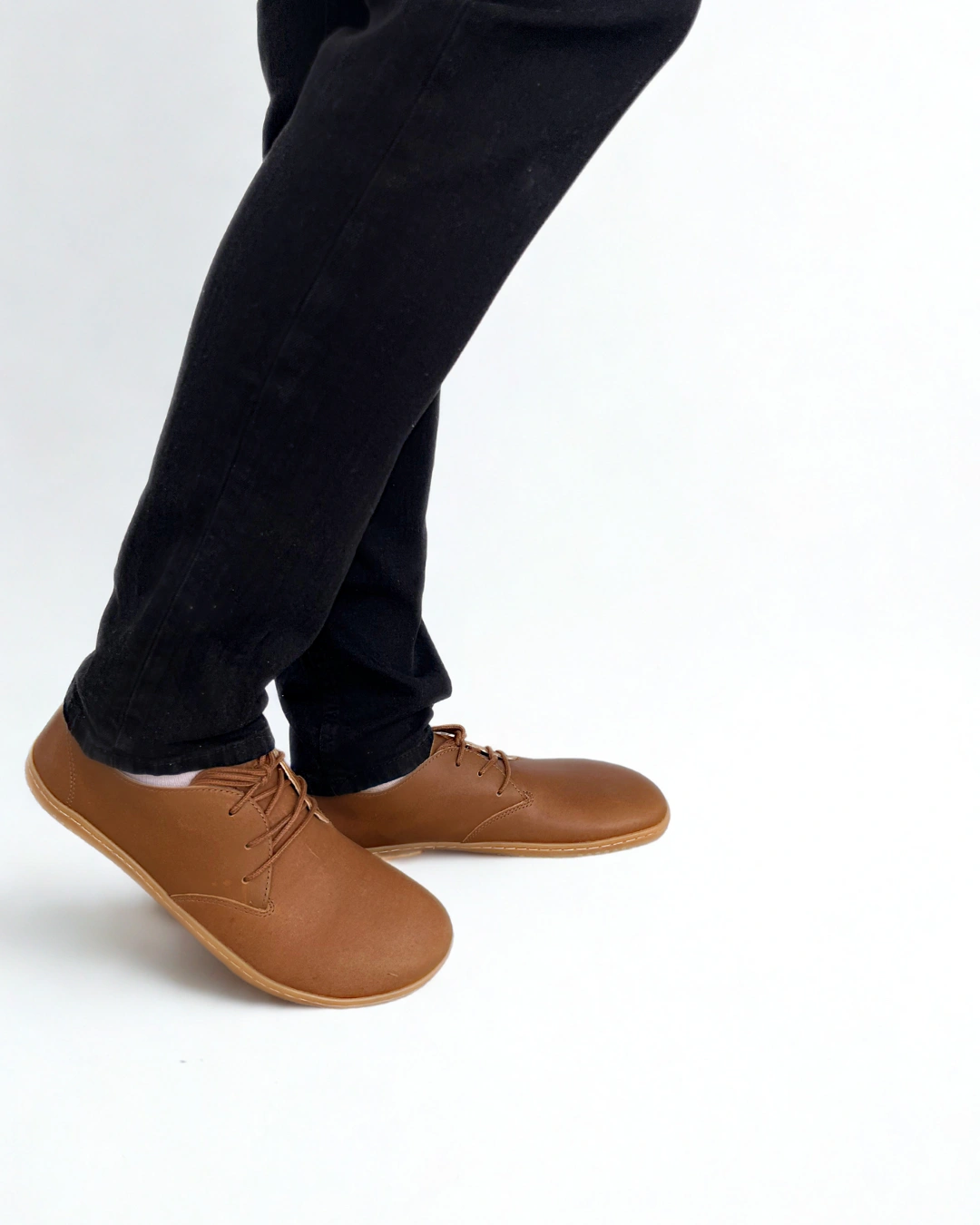 Vivobarefoot Ra IV Barefoot Sneakers in Leather - Men - Widetoes
