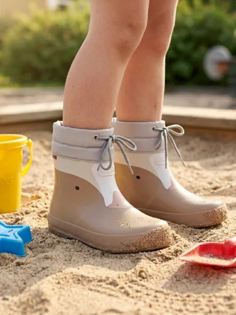 viking-alv-barefoot-paw-print-rubberboots-children-beige-069f1e9cd2267b.png